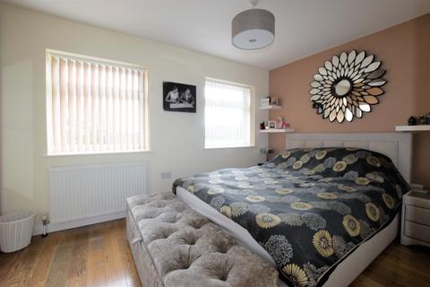 45 Antonine Crescent, Exeter, EX4 1SP