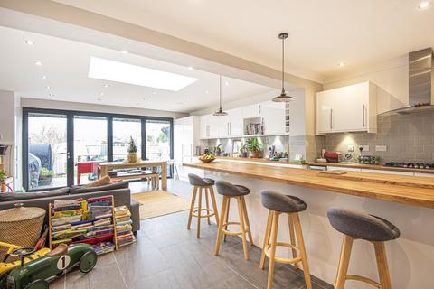 109 Edgehill Road, Mitcham, CR4 2HZ