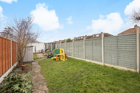 109 Edgehill Road, Mitcham, CR4 2HZ