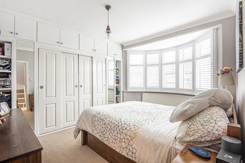 109 Edgehill Road, Mitcham, CR4 2HZ
