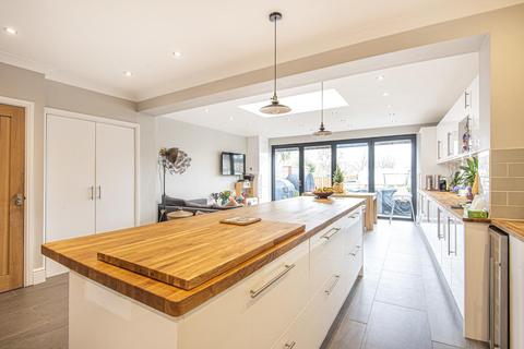109 Edgehill Road, Mitcham, CR4 2HZ