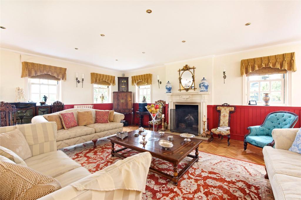 Sitting/Family Room