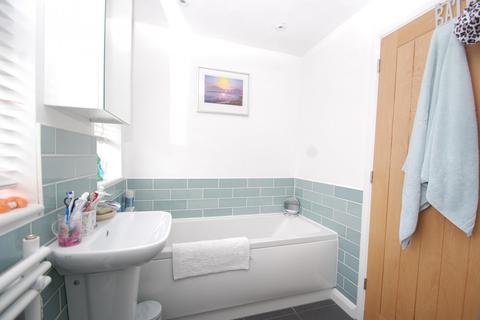 57 Hazell Way, Stoke Poges, Slough, SL2 4DG