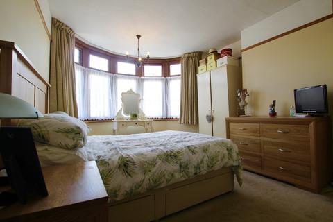 92 Shirley Gardens, Barking, IG11 9XA
