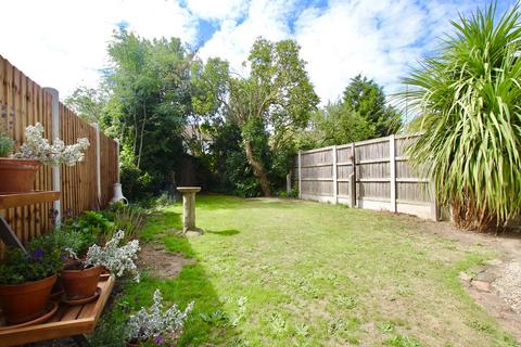 92 Shirley Gardens, Barking, IG11 9XA