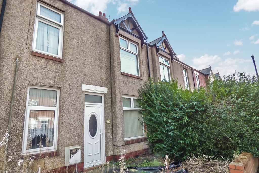 Victoria Terrace, Bedlington... 2 bed ground floor flat £350 pcm (£81 pw)