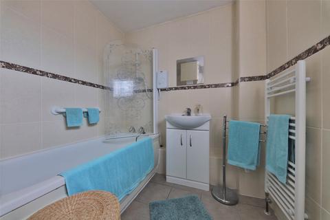 14 Ashworthy Close, Bransholme, Hull, HU7 4EX