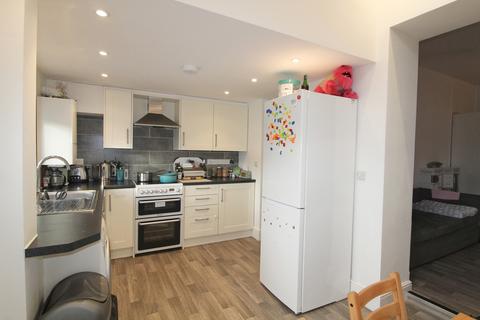 59 Lorne Road, Bath, BA2 3BZ
