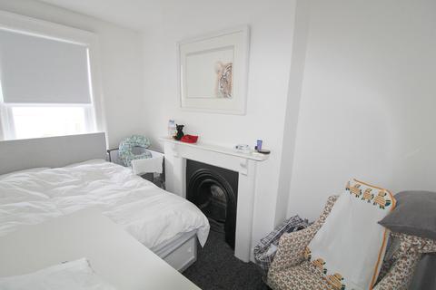59 Lorne Road, Bath, BA2 3BZ