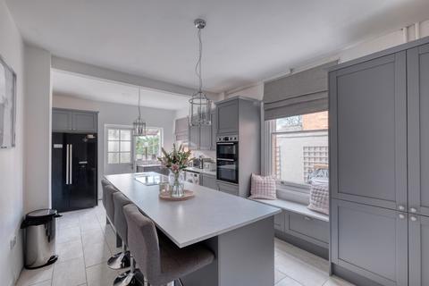 3 Laugherne Road, Worcester, WR2 5LR