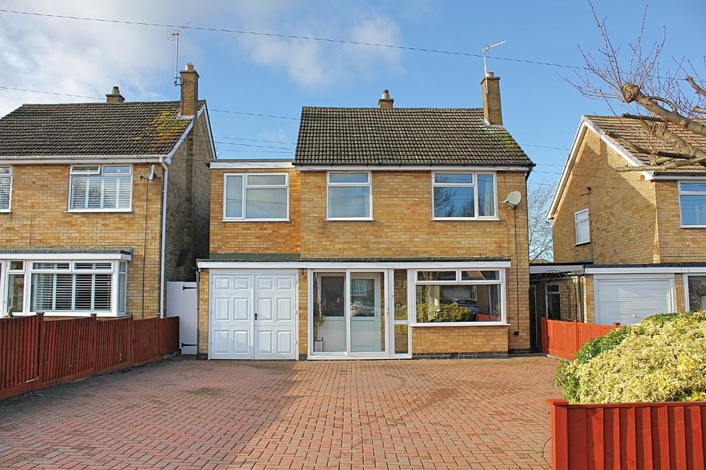 Estoril Avenue, Wigston 4 bed detached house £340,000
