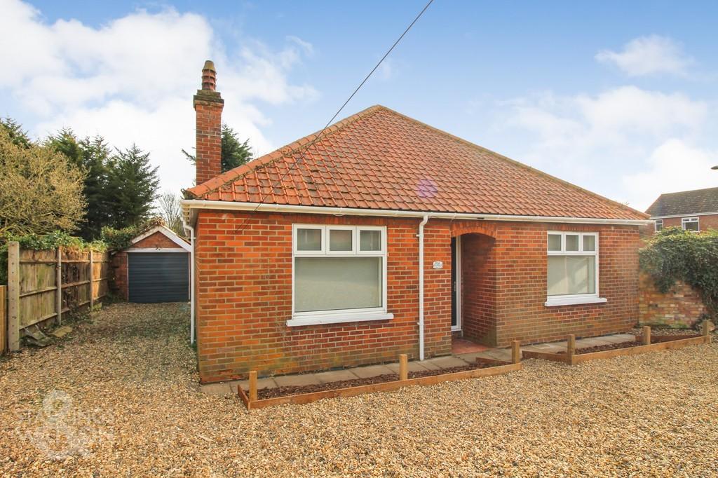 Plumstead Road, Norwich 3 bed detached bungalow £290,000