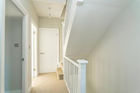 42 Larbert Road, London, SW16 5BJ