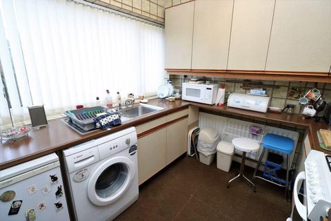 22 Ashfield Close, Walsall, WS3 1PW