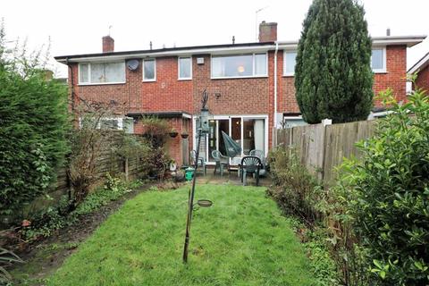 22 Ashfield Close, Walsall, WS3 1PW