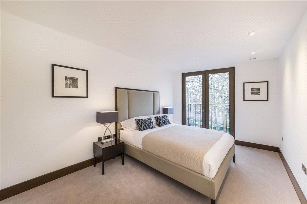 St Dunstans Court