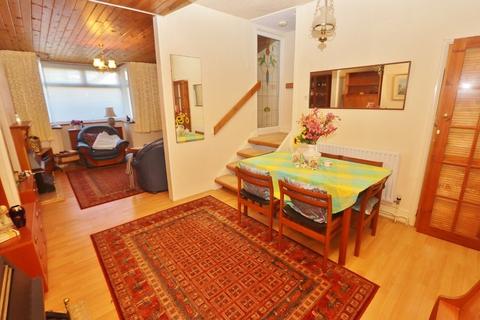 31 Forest Road, Romford, RM7 8DU