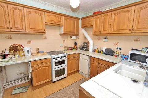 31 Forest Road, Romford, RM7 8DU
