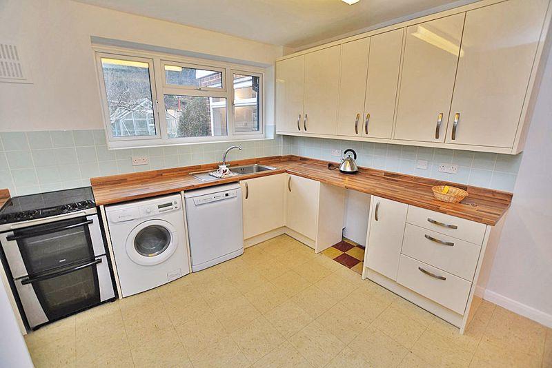 The Quarries, Maidstone 2 bed bungalow £450,000