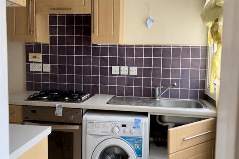 47 Hill House Road, Dartford, DA2 6HG