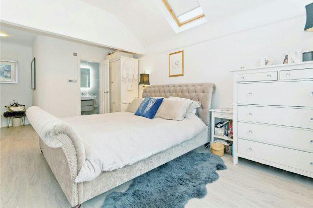 Bedroom 1 Aspect 2