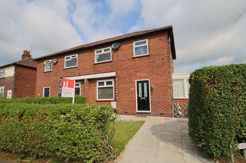 Kingsway, Bredbury 3 bed semidetached house £200,000