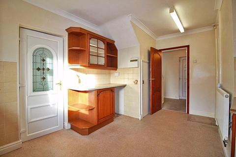 227 Deans Road, Eastfield, Wolverhampton, WV1 2BB