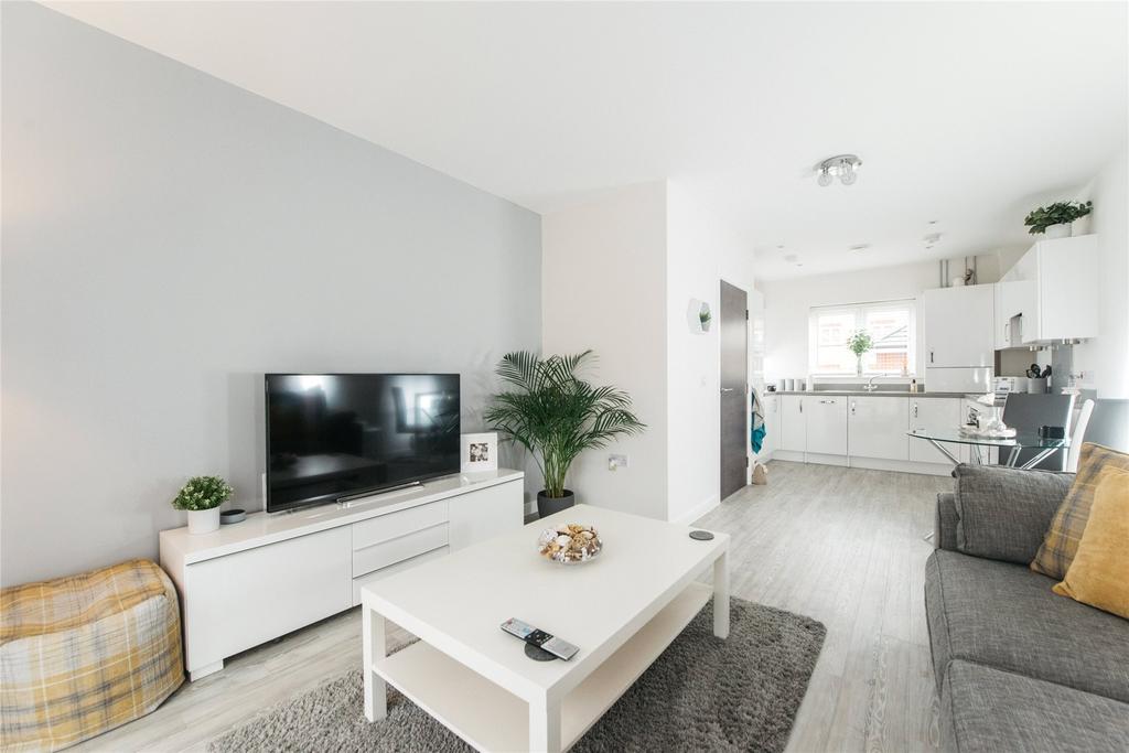 Sitting Room/Kitchen