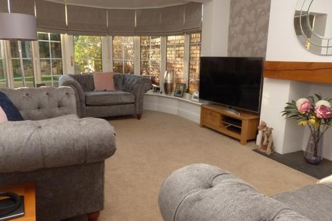 52 Driffold, Sutton Coldfield, B73 6HP