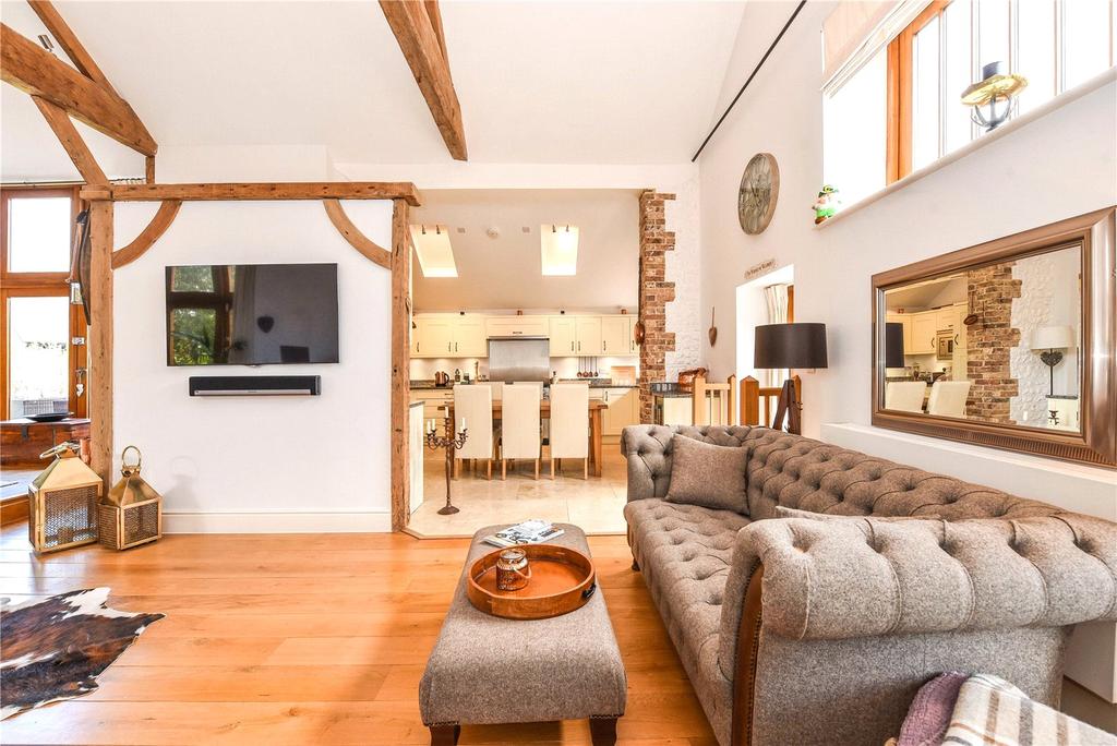 Sitting-Dining Room