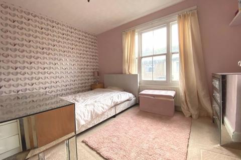24 Maidstone Road, Lowestoft, NR32 2AZ