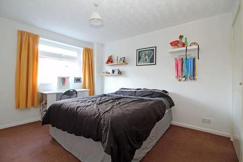8 Cotelands, Croydon, CR0 5UD