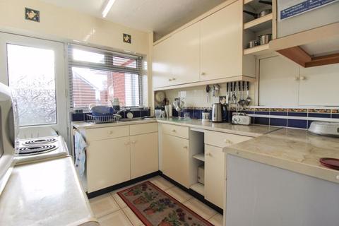 16 High View Road, Endon, Stoke-on-trent, ST9 9HT