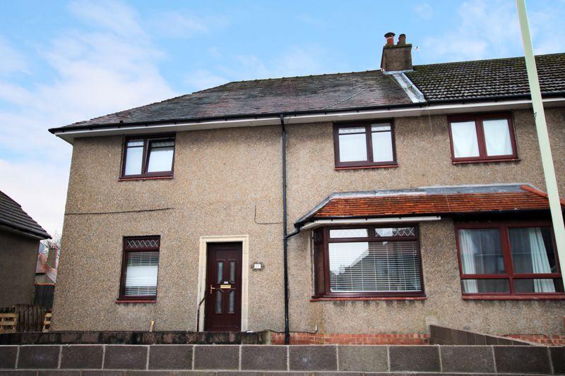 Beauly Crescent, Dundee 4 bed semidetached house £140,000