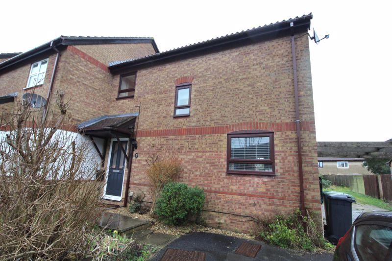 Paddock Close, Bradley Stoke 3 bed end of terrace house £276,995