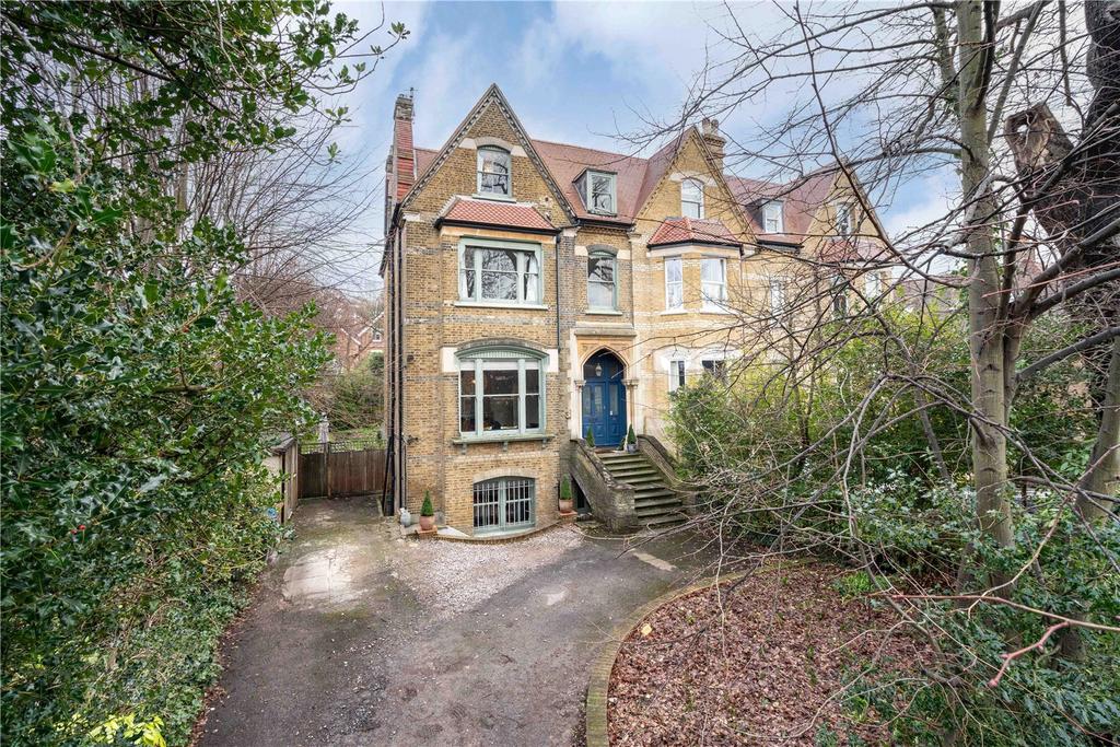 Cottenham Park Road, Wimbledon, London, SW20 5 bed semidetached house