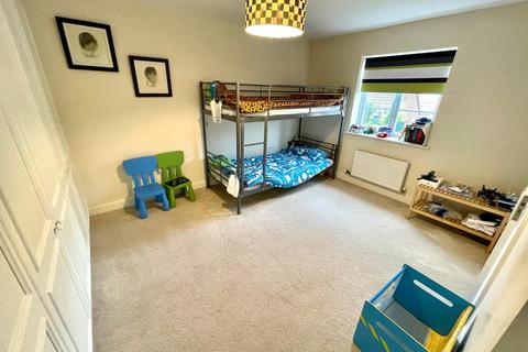 22 Harefield, Grange Park, Northampton, NN4 5DQ