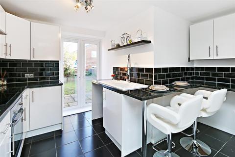 374a Bedonwell Road, Belvedere, DA17 5PE