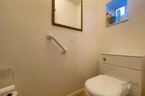 66 Rendlesham Road, Enfield, EN2 0TZ