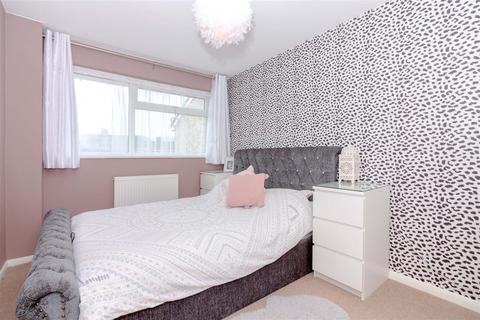 43 Coleridge Crescent, Goring By Sea, Worthing, BN12 6LU