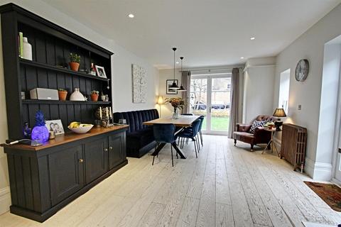 7 Boxwell Road, Berkhamsted, HP4 3EX