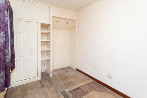28 Hill Road, Newburgh, Cupar, KY14 6AA