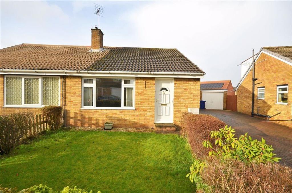 Dane Avenue, Thorpe Willoughby, YO8 2 bed bungalow £650 pcm (£150 pw)