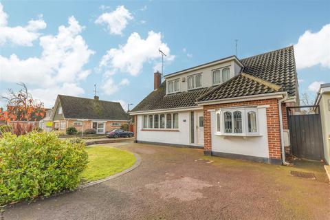6 Cherrybrook, Southend-on-sea, SS1 3QZ