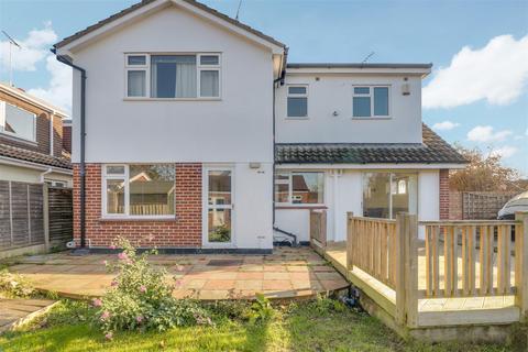 6 Cherrybrook, Southend-on-sea, SS1 3QZ