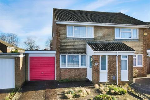 131 Hunter Drive, Bletchley, Milton Keynes, MK2 3NG