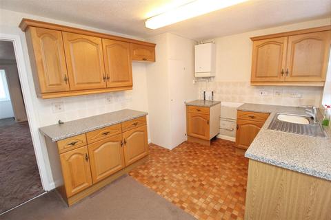 131 Hunter Drive, Bletchley, Milton Keynes, MK2 3NG