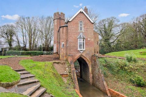 Cemetery Lodge Upgate, Louth, LN11 9QW
