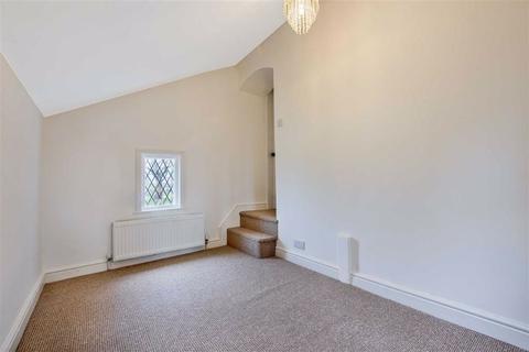 Cemetery Lodge Upgate, Louth, LN11 9QW