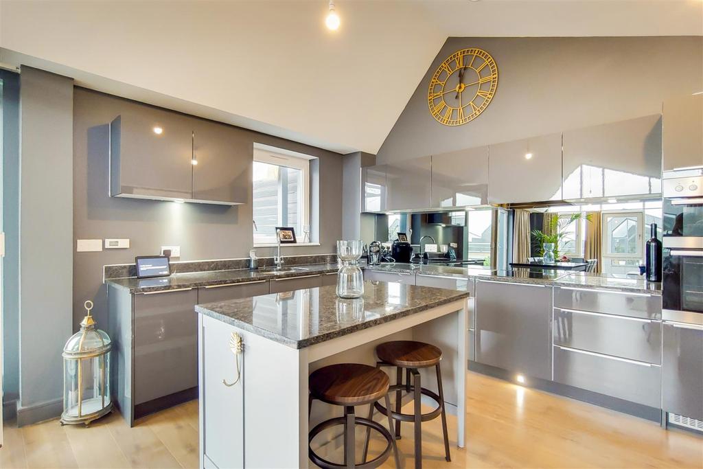 8 Kitchen-Reception-3.jpg